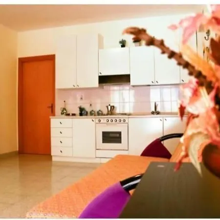 Amici Dell' Etna Apartament Giardini-Naxos